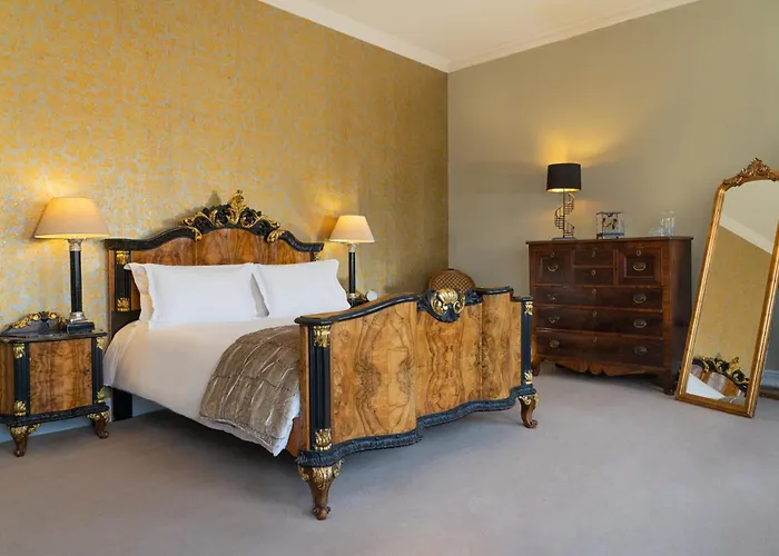 Grays Court Hotel 4*